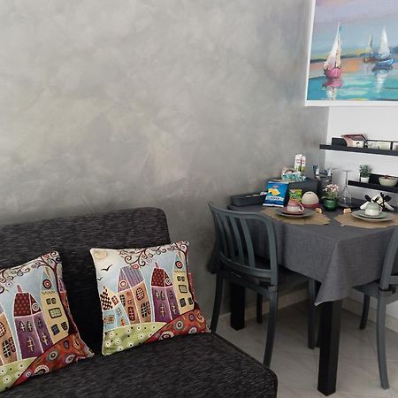 לינה וארוחת בוקר צ'יאמפינו Casa Melo מראה חיצוני תמונה
