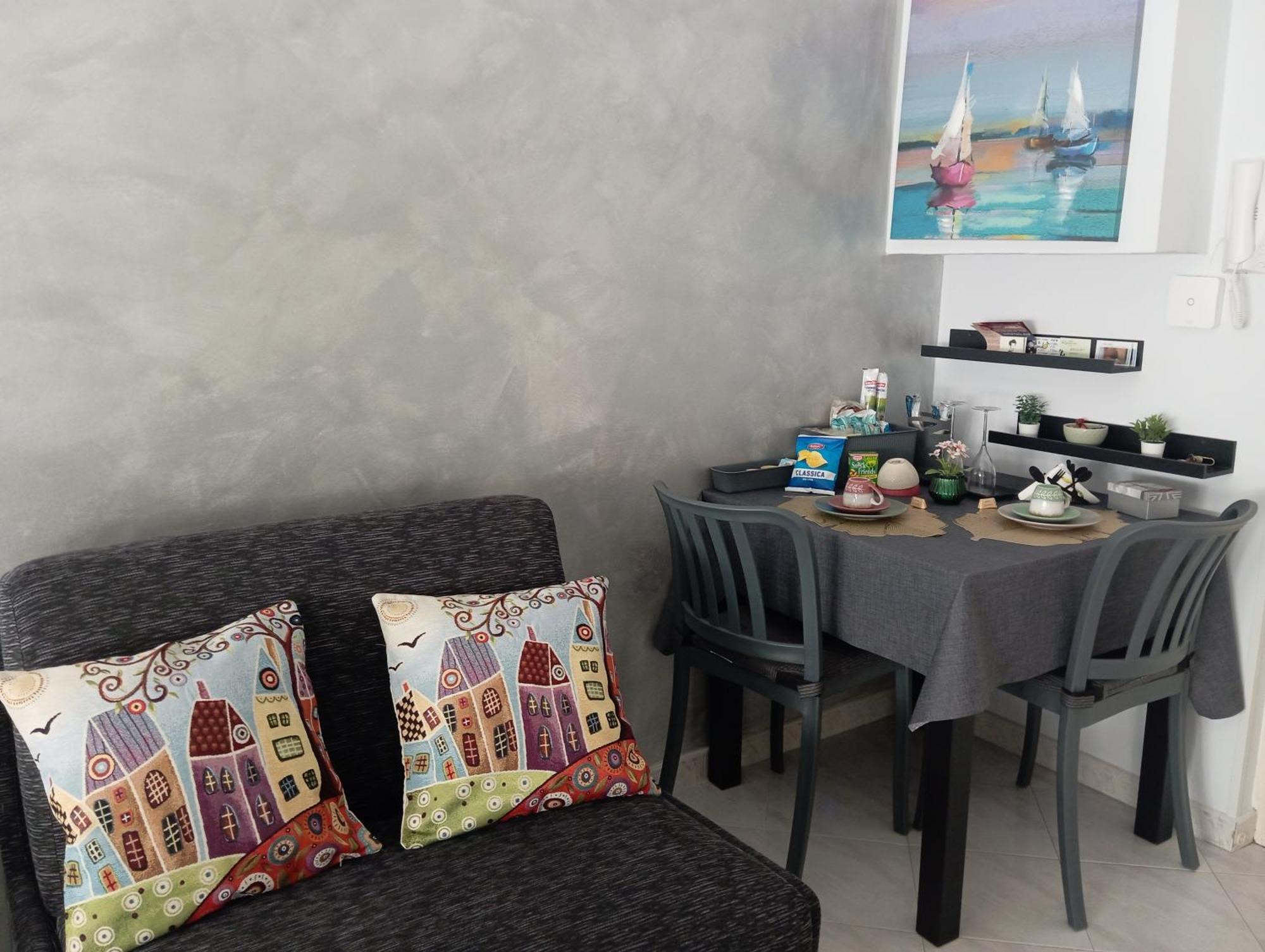 לינה וארוחת בוקר צ'יאמפינו Casa Melo מראה חיצוני תמונה